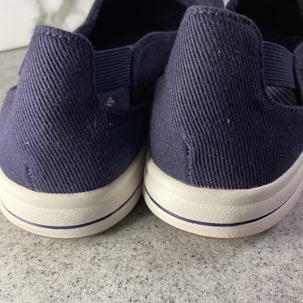 Clarks Cloudsteppers. Size 7.5. Used Once. B15. N… - image 6